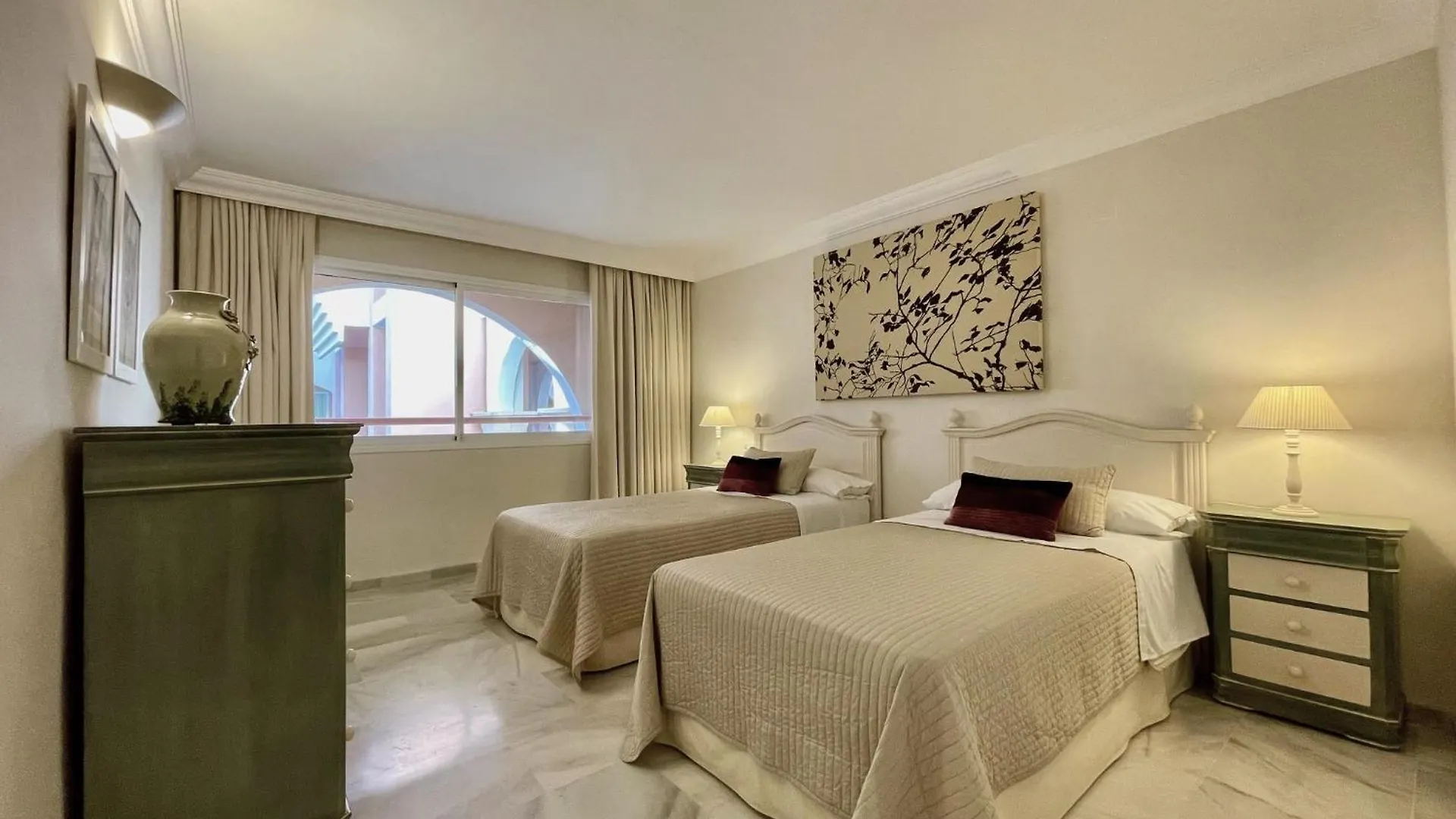 Magna Marbella - Apartamento De Lujo Y Golf En Zona De Puerto Banus